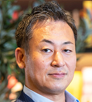 植月 剛氏